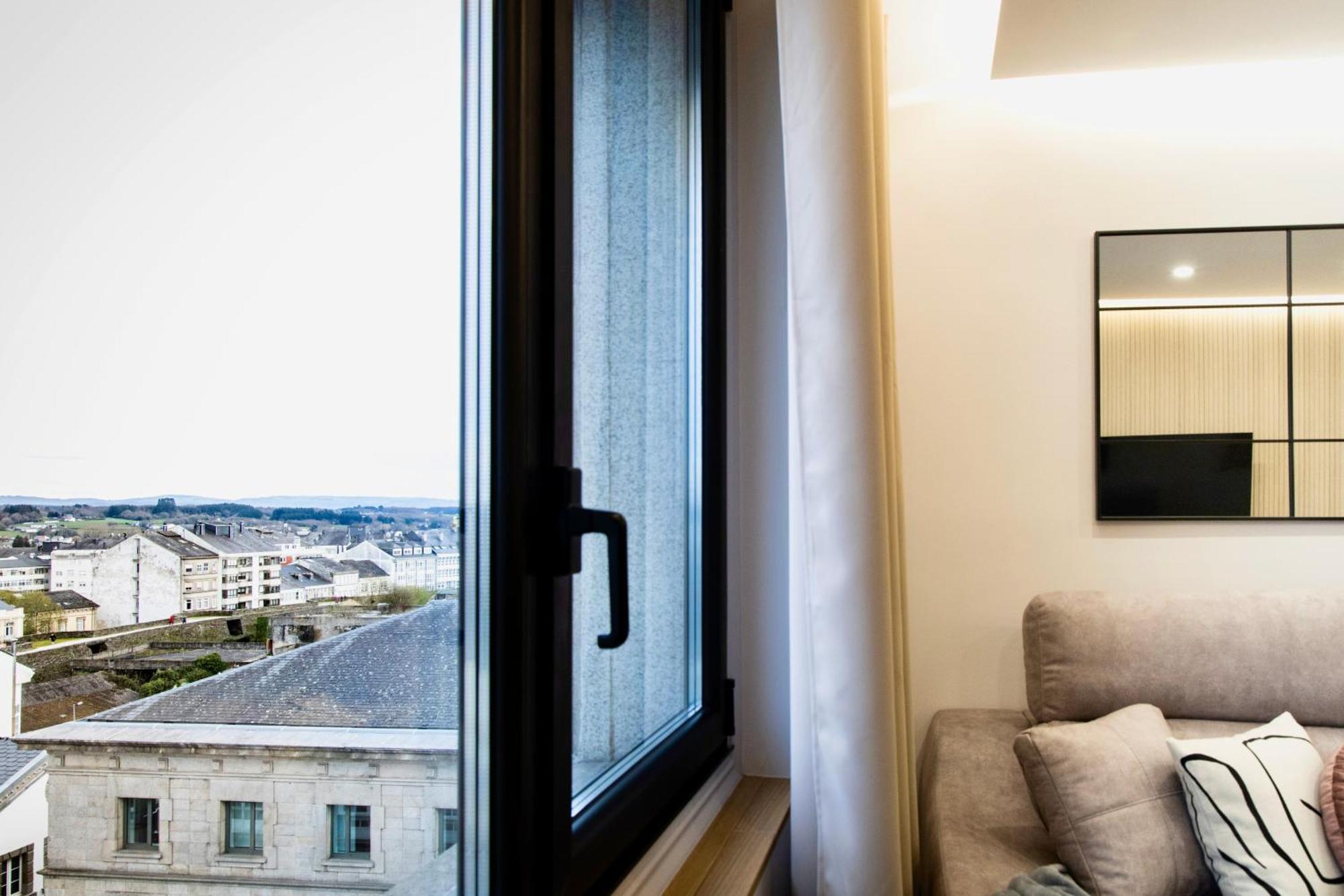 Appartement Lucus Skyline & Terrace à Lugo Extérieur photo