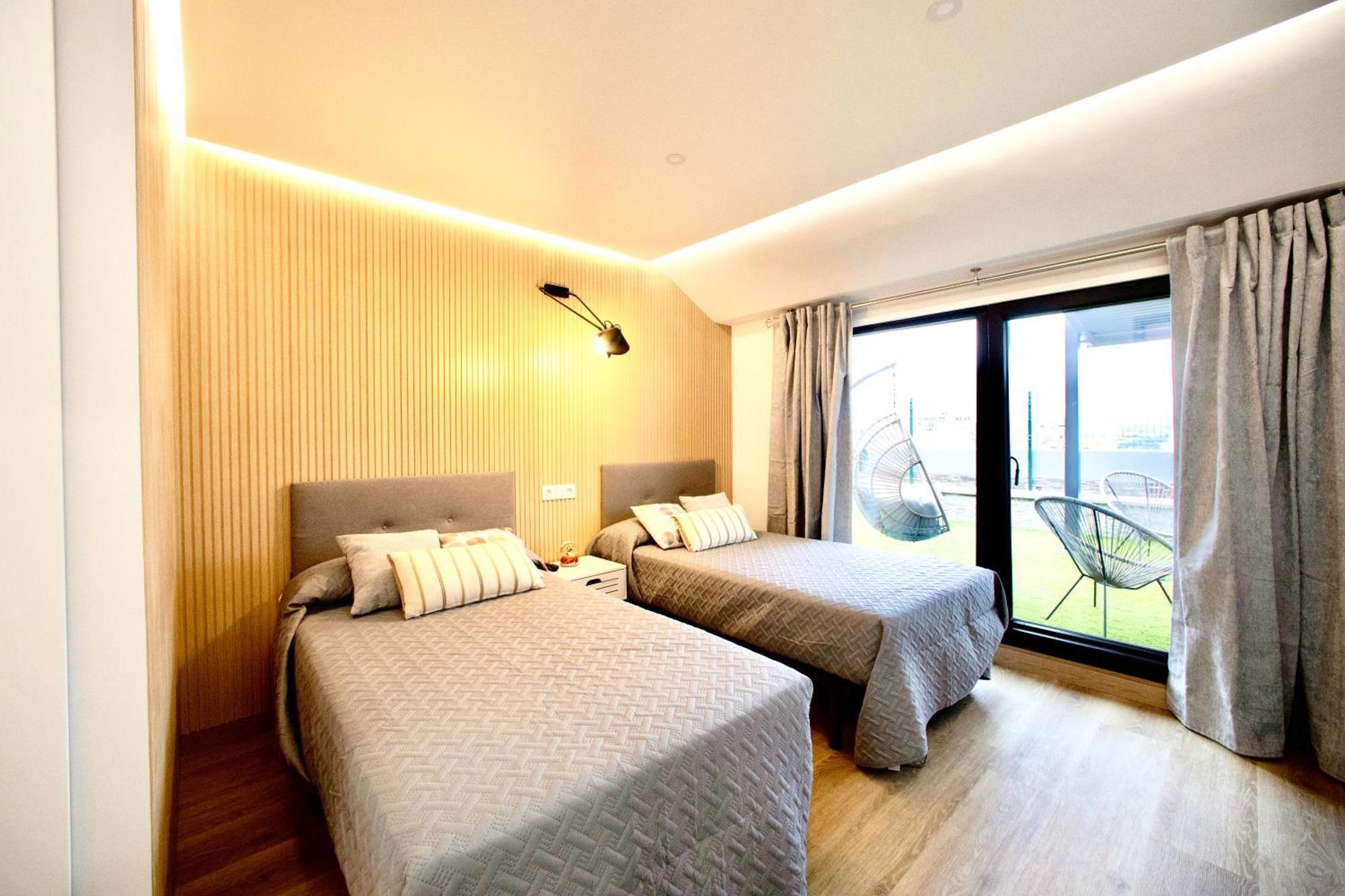 Appartement Lucus Skyline & Terrace à Lugo Extérieur photo